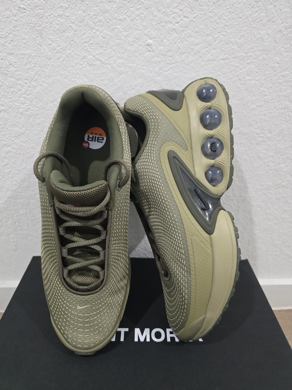 Men's Nike Air Max Dn - Picture 6 of 8